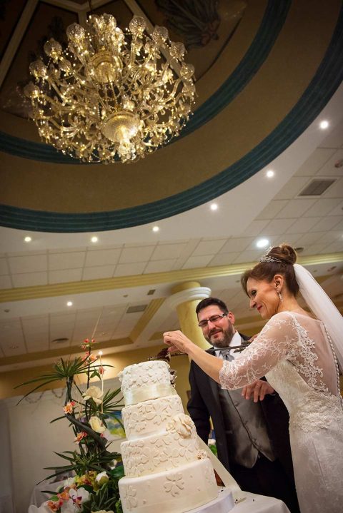 Fotografía de bodas momento de la tarta